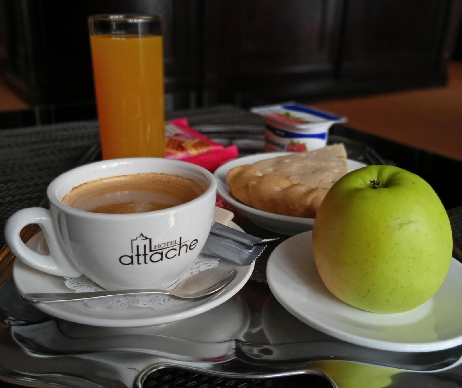 Attache Hotel Kiev Eksteriør bilde