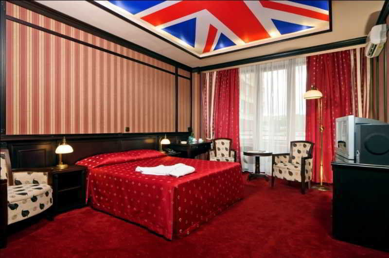 Attache Hotel Kiev Eksteriør bilde
