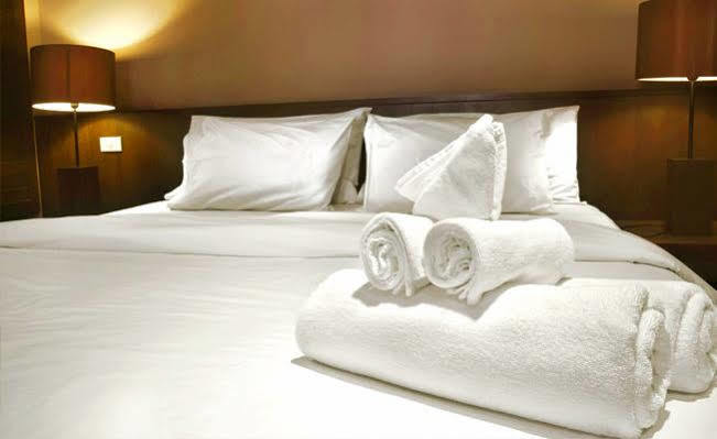 Attache Hotel Kiev Eksteriør bilde